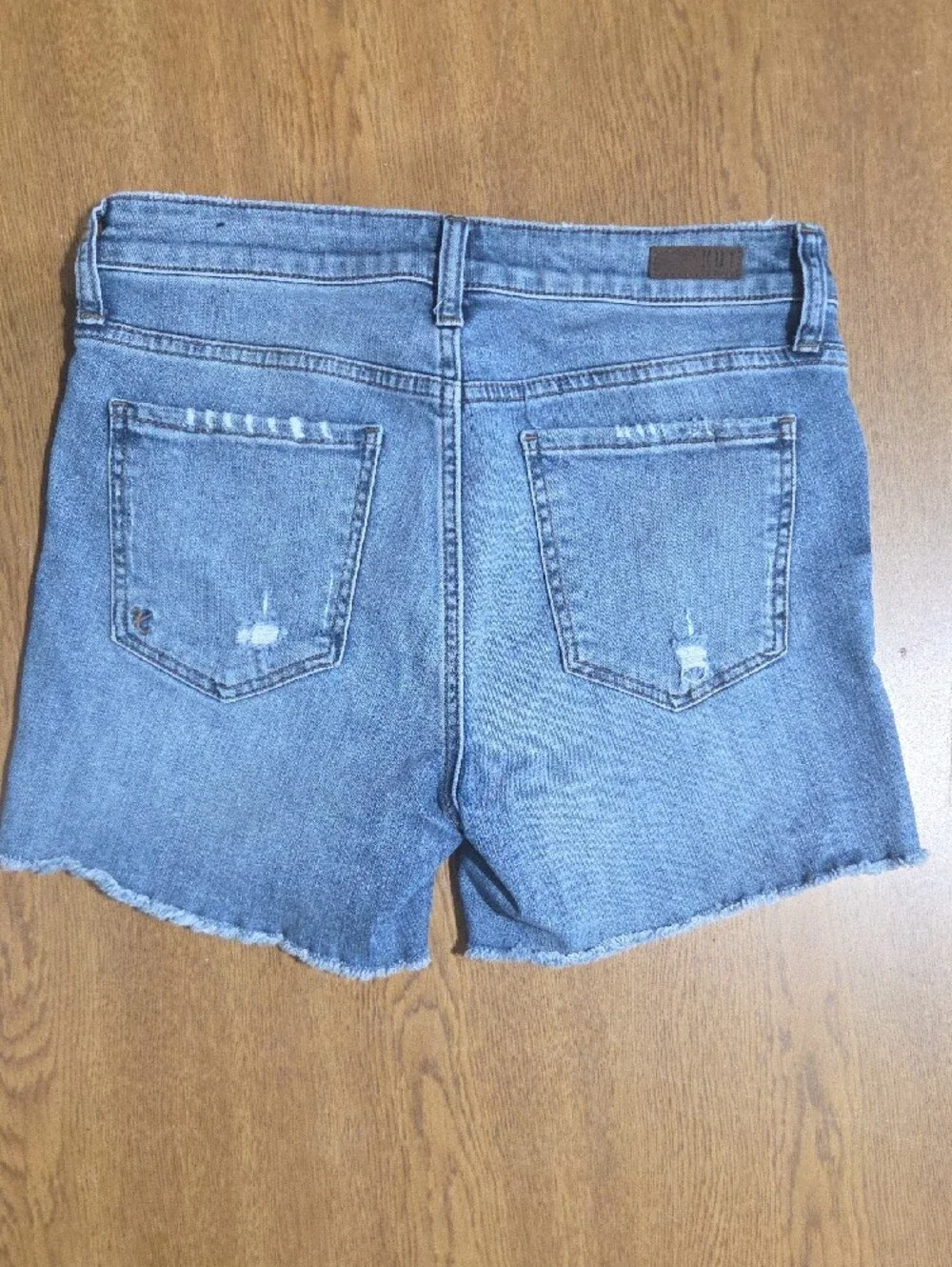 Kut from the Kloth casual light